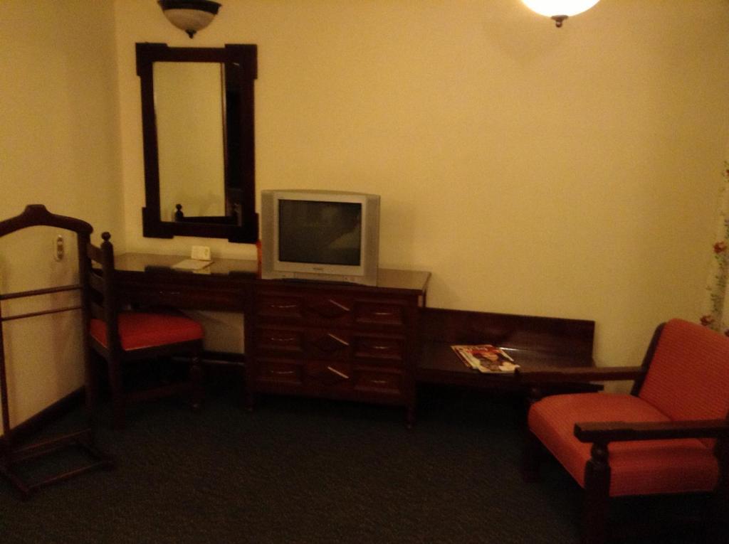 Hotel Real De Uruapan Uruapan  Dış mekan fotoğraf