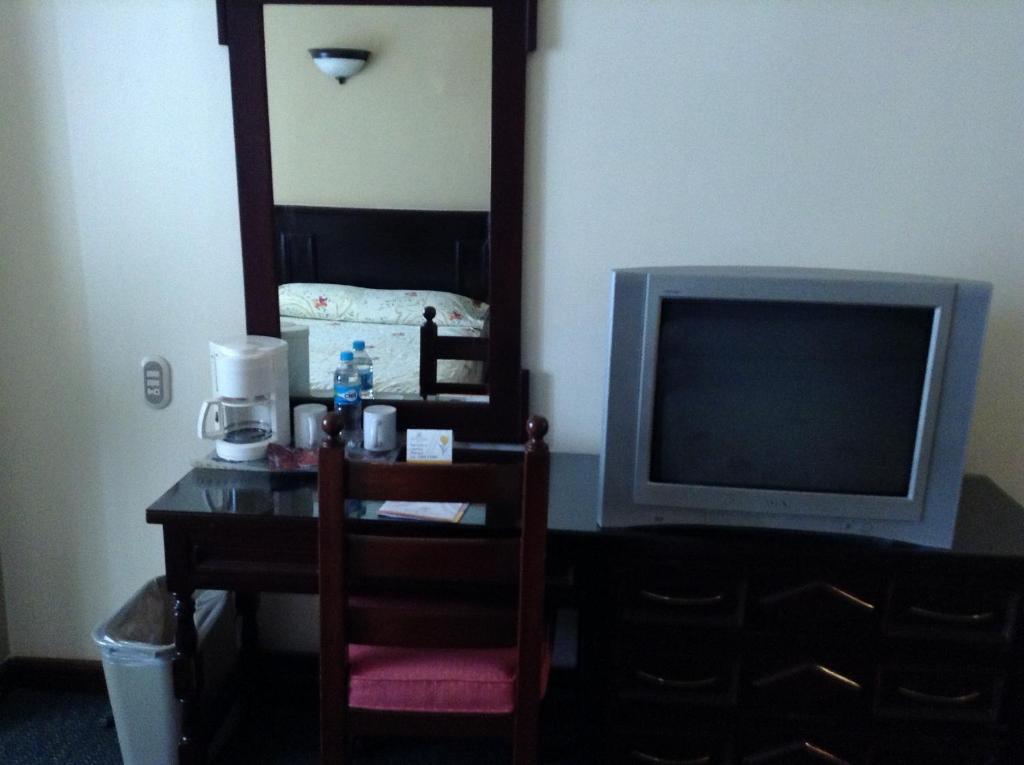 Hotel Real De Uruapan Uruapan  Oda fotoğraf